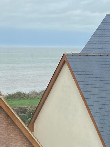 Stylish Contemporary Seaside Holiday Home With 5 Bedrooms, Sea View, Parking And Ev Point Herne Bay Exterior photo