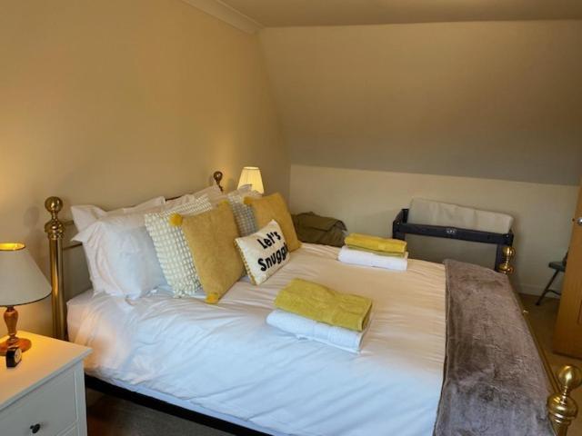 Stylish Contemporary Seaside Holiday Home With 5 Bedrooms, Sea View, Parking And Ev Point Herne Bay Exterior photo